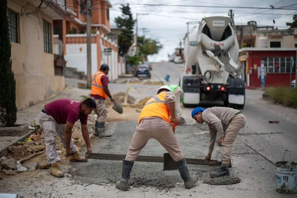 19 feb Z 1Refuerza COMAPA Sur programa de reposición de pavimentos