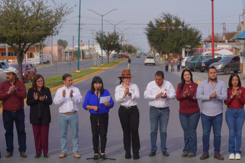 F 1 Mejora Gobierno Municipal infraestructura vial al sur de la Ciudad con entrega de 6 obras