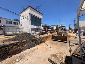 1 ago Z 1 COMAPA SUR avanza en la reconfiguración del colector sanitario de la calle Querétaro en Ciudad Madero