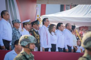 290-2025.-Desfilan-miles-de-jovenes-en-el-115-aniversario-de-la-Revolucion-Mexicana-2-850x500