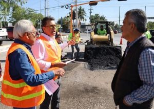 Atendera-Municipio-puntos-criticos-en-rutas-de-transporte-publico-con-plan-de-bacheo-1-750x532