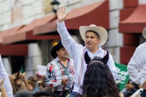 carlos-manzo-uruapan-2-1536x1024