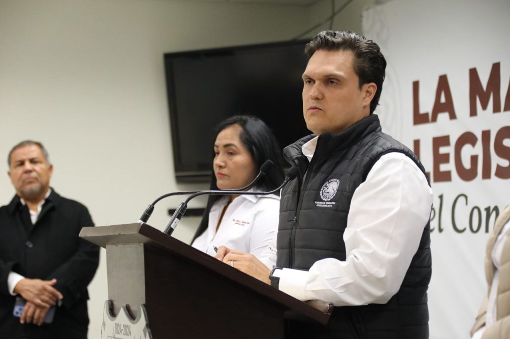 12 ene E 1 ALCALDE NO HA CUMPLIDO CON EL PROCESO PARA TRASLADAR MANEJO DE COMAPA HAPH