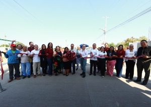 Carmen-Lilia-entrega-obras-viales-que-dignifican-accesos-y-mejoran-la-movilidad-en-Valles-de-Anahuac-1-750x533