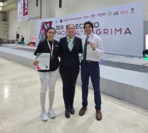 10 feb D 1 Destacan estudiantes de la UAT en Nacional de Esgrima (1)