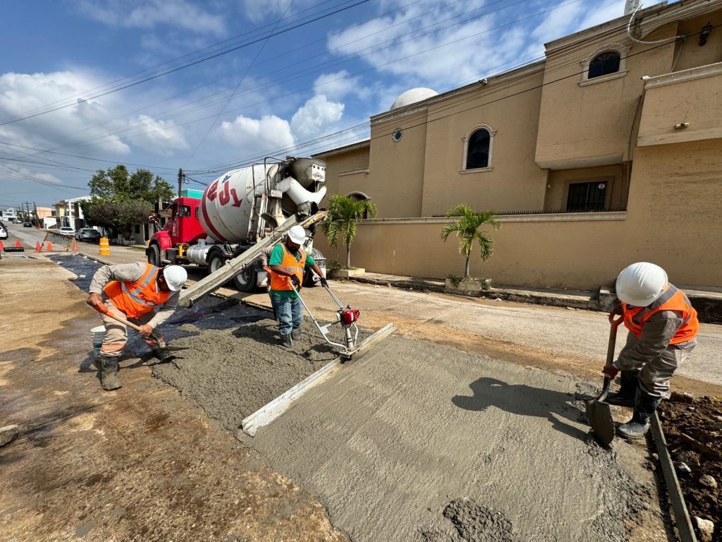 4 feb Z 1 COMAPA SUR mantiene el ritmo de reposición de pavimento tras obras hidráulicas