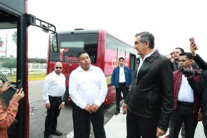20 abr P 2 Supervisa gobernador unidades del nuevo sistema de transporte público de Tamaulipas (1)