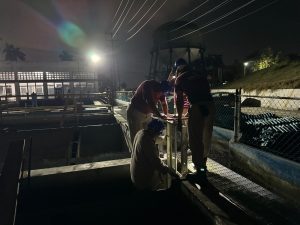 20 abr Z 1 Realiza COMAPA SUR trabajos de mantenimiento en compuertas de la Planta Altavista