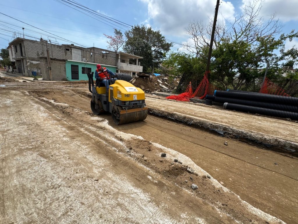 21 abr Z 1 Avanza obra de reposición de colector sanitario en el norte de Tampico