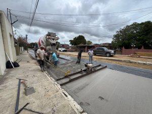 9 abr Z 1 Inicia pavimentación en obra de rehabilitación de colector tras socavón en Ciudad Madero