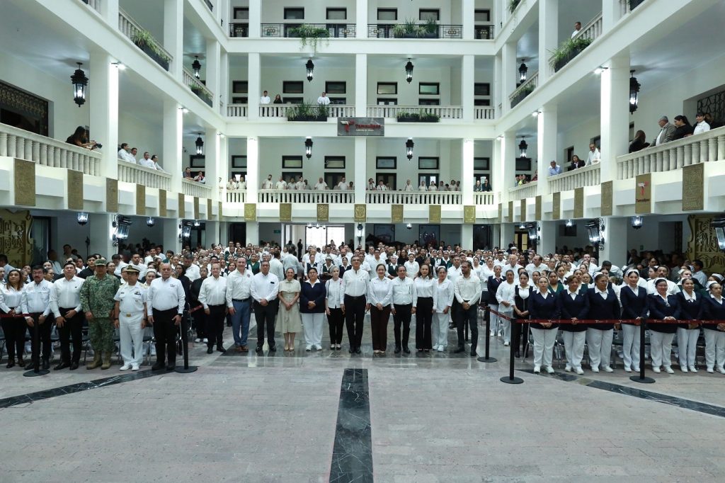 11 may P 1 Reconoce Américo a enfermeras y enfermeros como “la máxima expresión del humanismo”