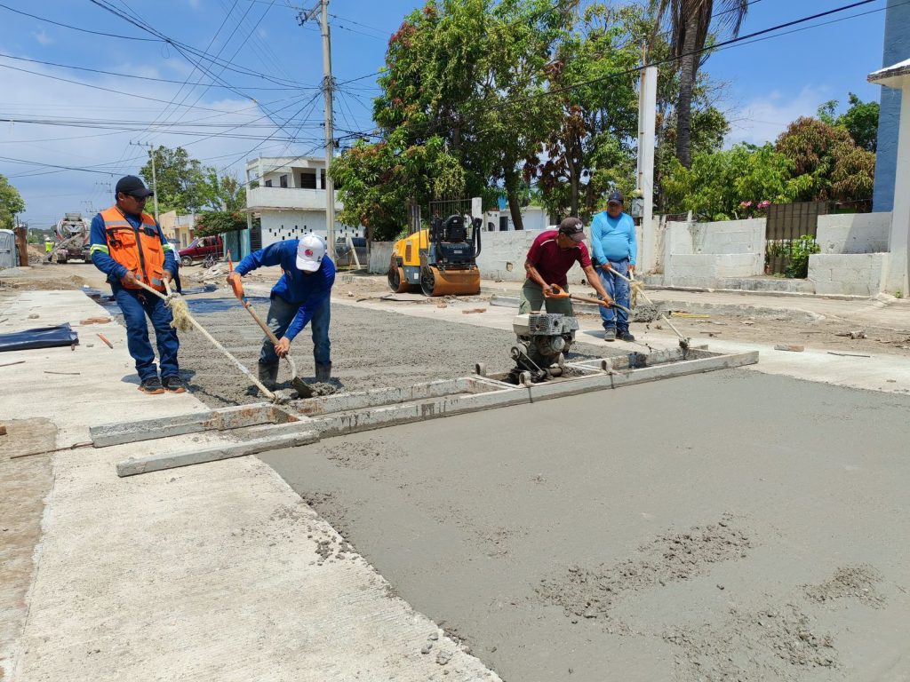 16 may Z 1 Obra de drenaje sanitario en el norte de Tampico alcanza 80 por ciento de avance